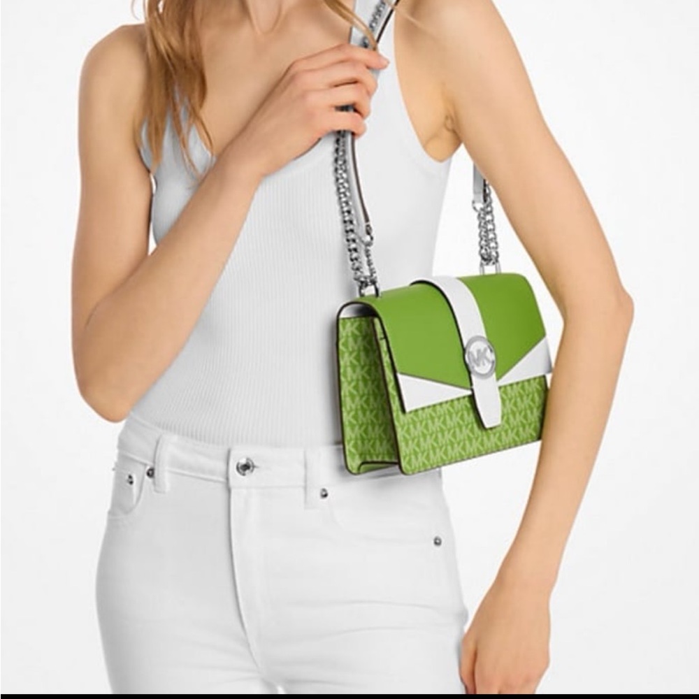 Michael Kors Greenwich Small Color-Block Signature Logo FlapCrossbody Bag
Jungle - Picture 2 of 16